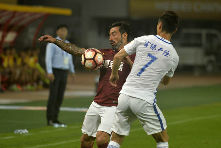 世俱杯分组-华夏幸福主场不敌苏宁,遭遇五连败