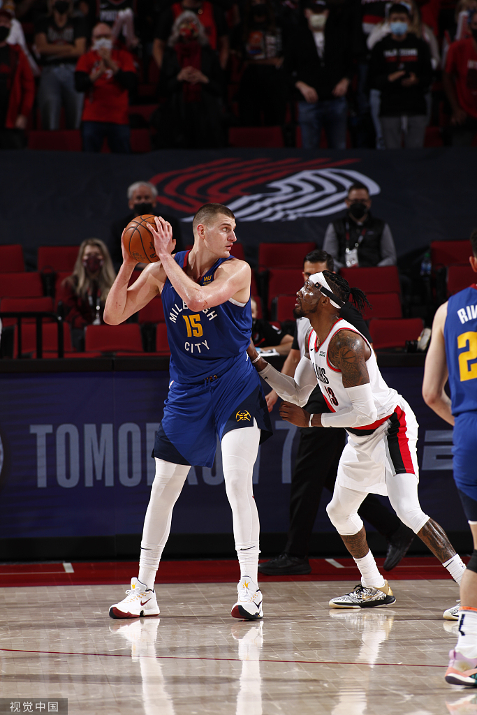 篮球锋线球员戈贝尔连续多场得分过 篮球锋线球员戈贝尔连续多场得分过