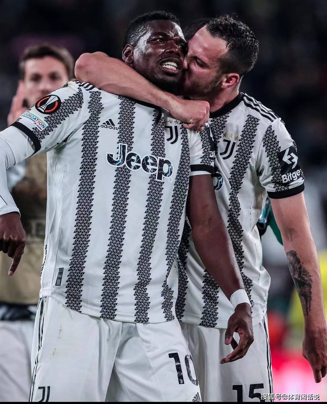 尤文图斯遭逢溃败,小组出局命悬一线 尤文图斯遭逢溃败,小组出局命悬一线