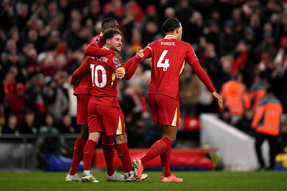 世俱杯参赛资格-利物浦战胜阿森纳，夺得胜利