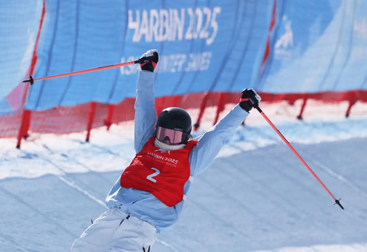 世俱杯决赛-斯洛文尼亚滑雪选手勇夺奖牌