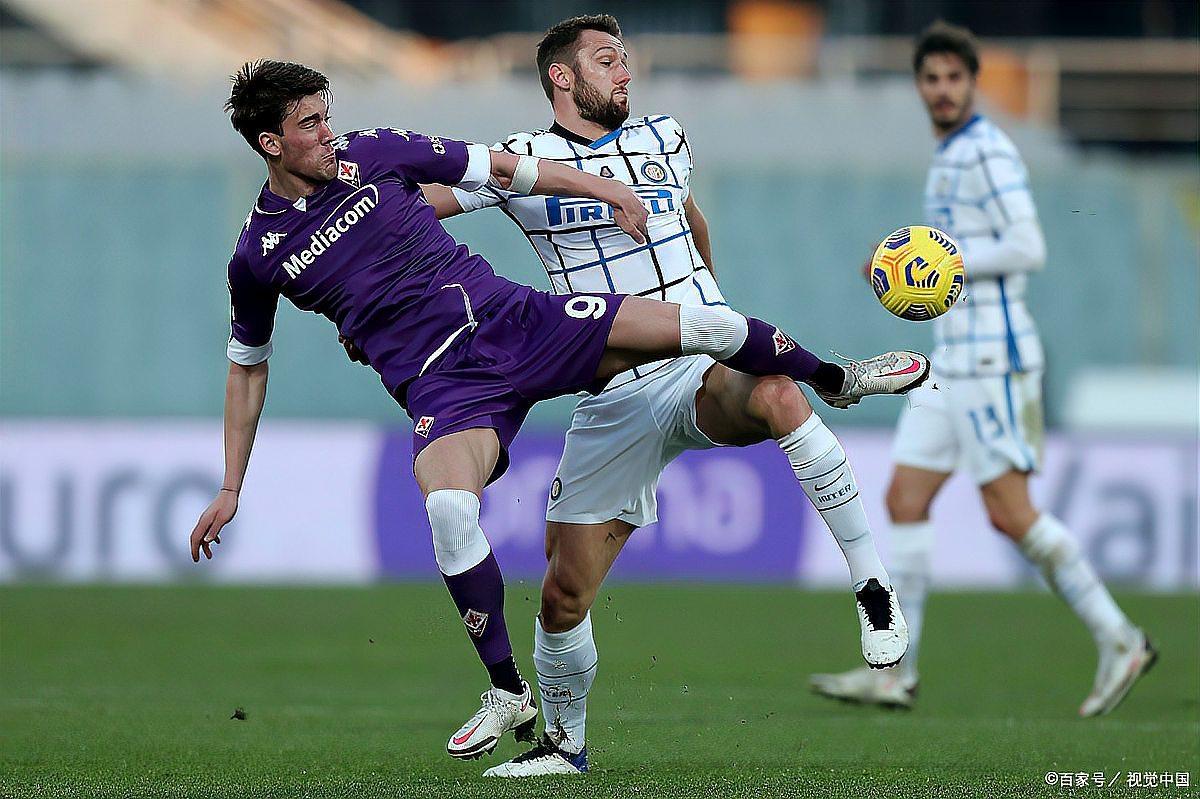 世俱杯参赛资格-佛罗伦萨客场得胜，实现难得三分