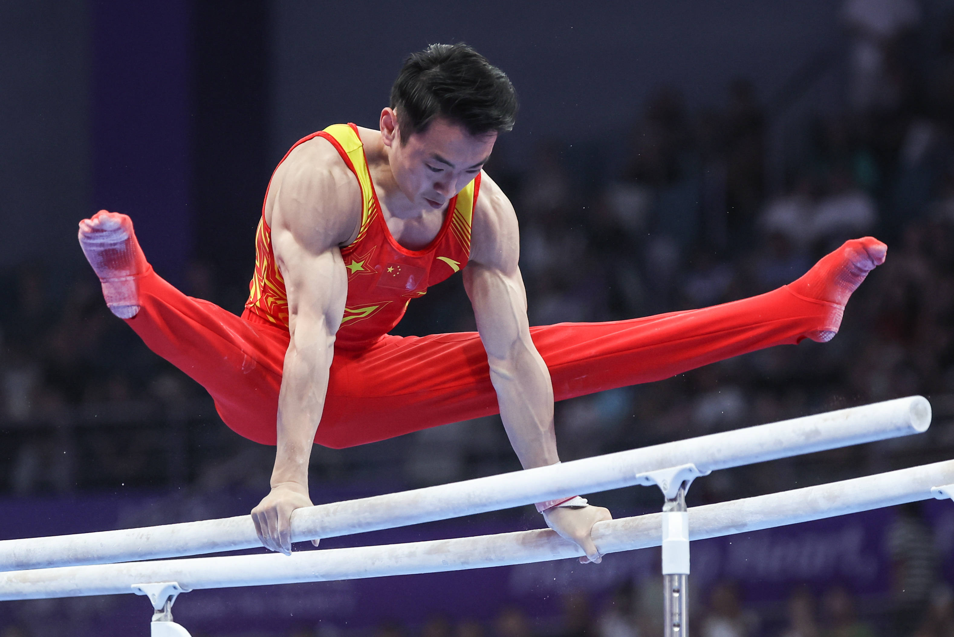 世俱杯改制-体操冠军绝佳表现，一路夺冠笑傲赛场