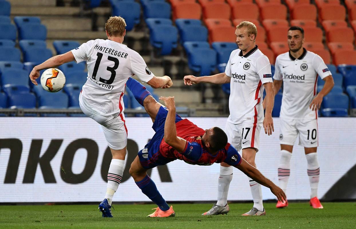 世俱杯时间-包含里尔负于对手，丢掉重要三分，在积分榜下滑的词条