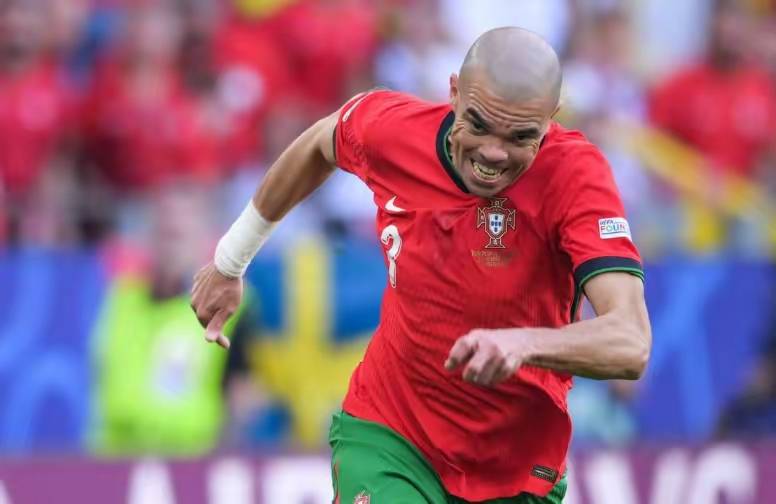 捷克豪取胜利，小组第二稳坐积分榜前列！的简单介绍