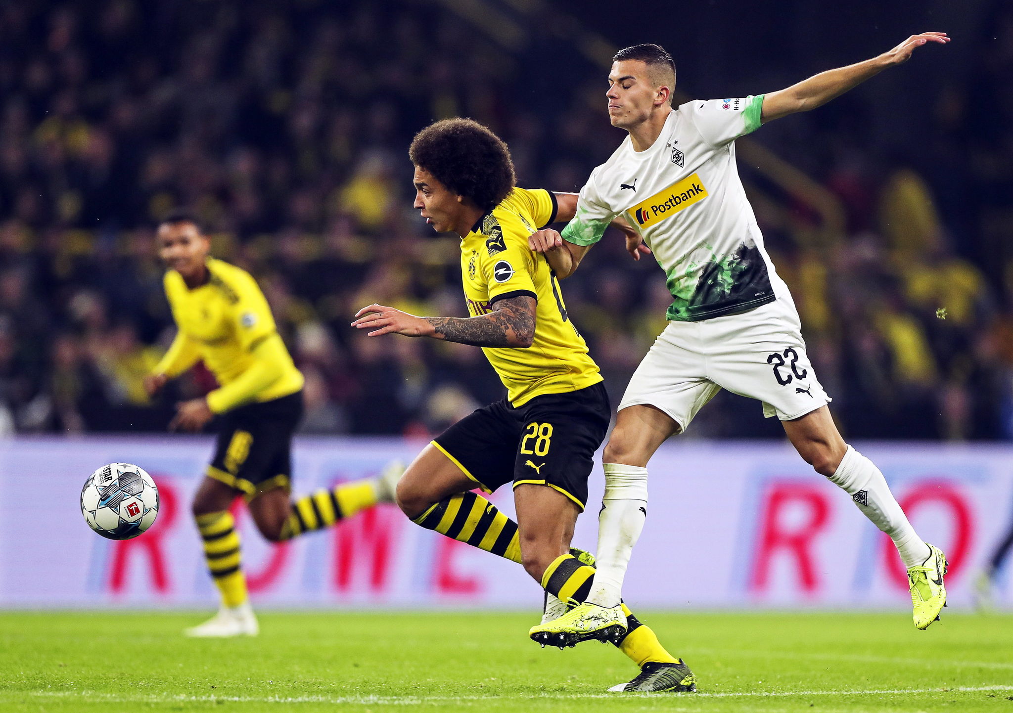 世俱杯参赛资格-关于沃尔夫斯堡主场告负，积分榜跌至中游的信息