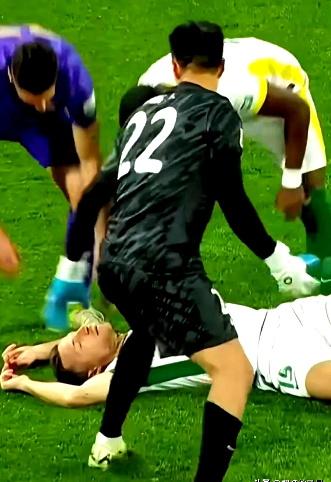 世俱杯决赛-圣埃蒂安球员受伤无缘本轮比赛的简单介绍