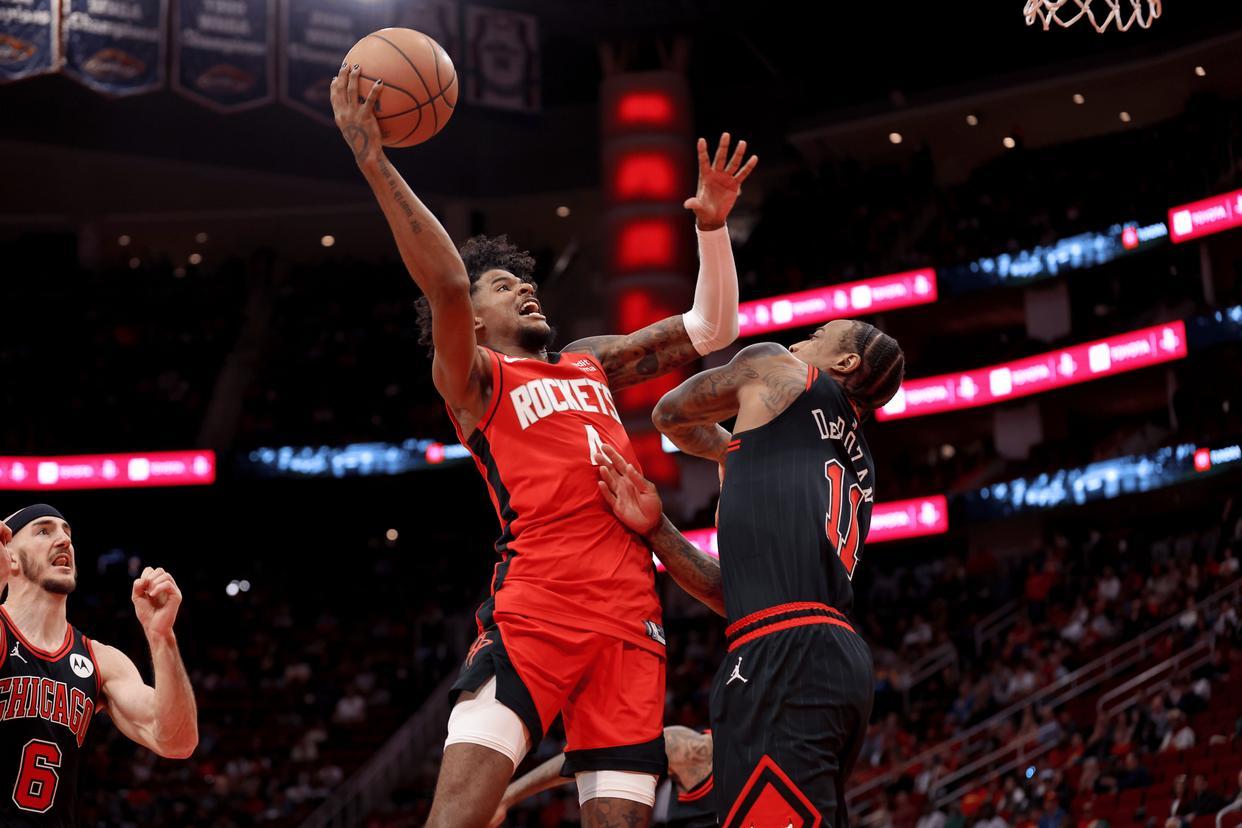 火箭主帅宣布换帅计划，球队迎来变革时刻