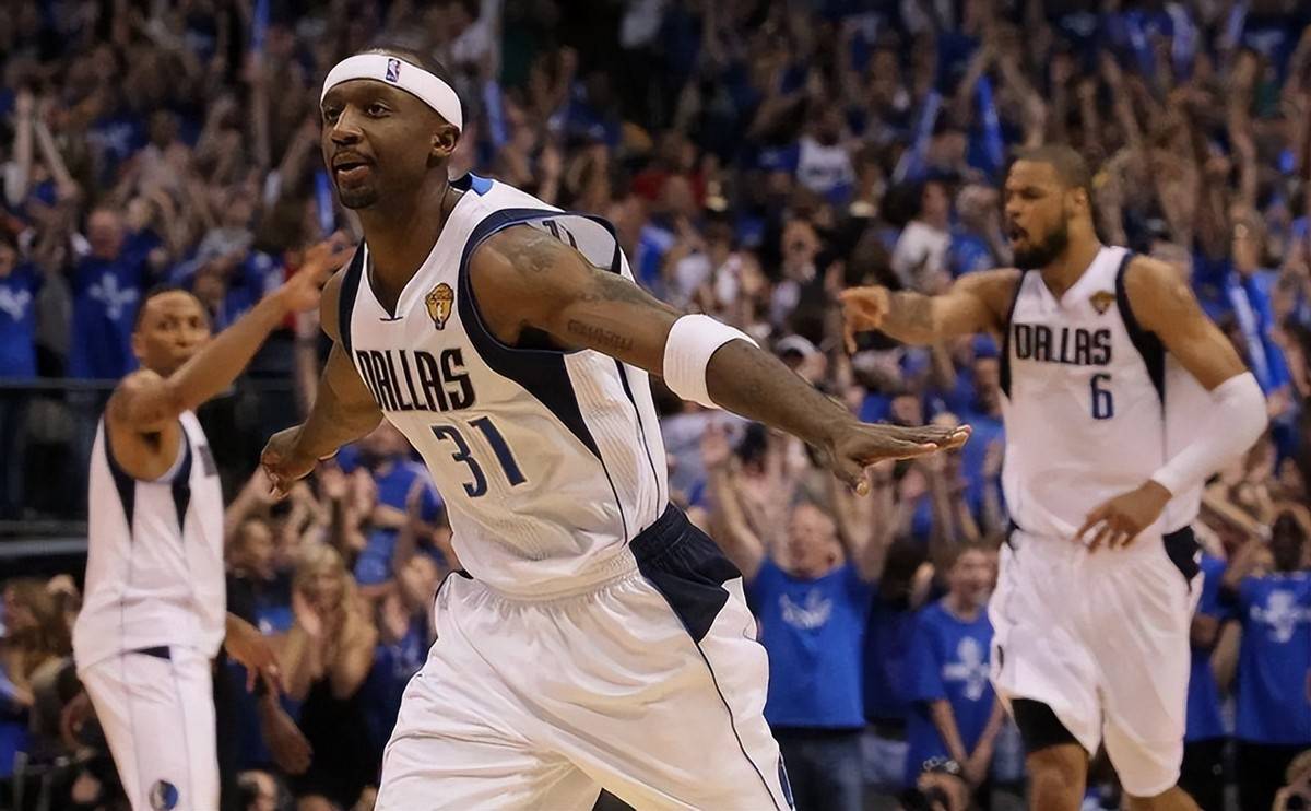 世俱杯决赛-小牛后卫被逐离场，球队意外被逆转败局难改