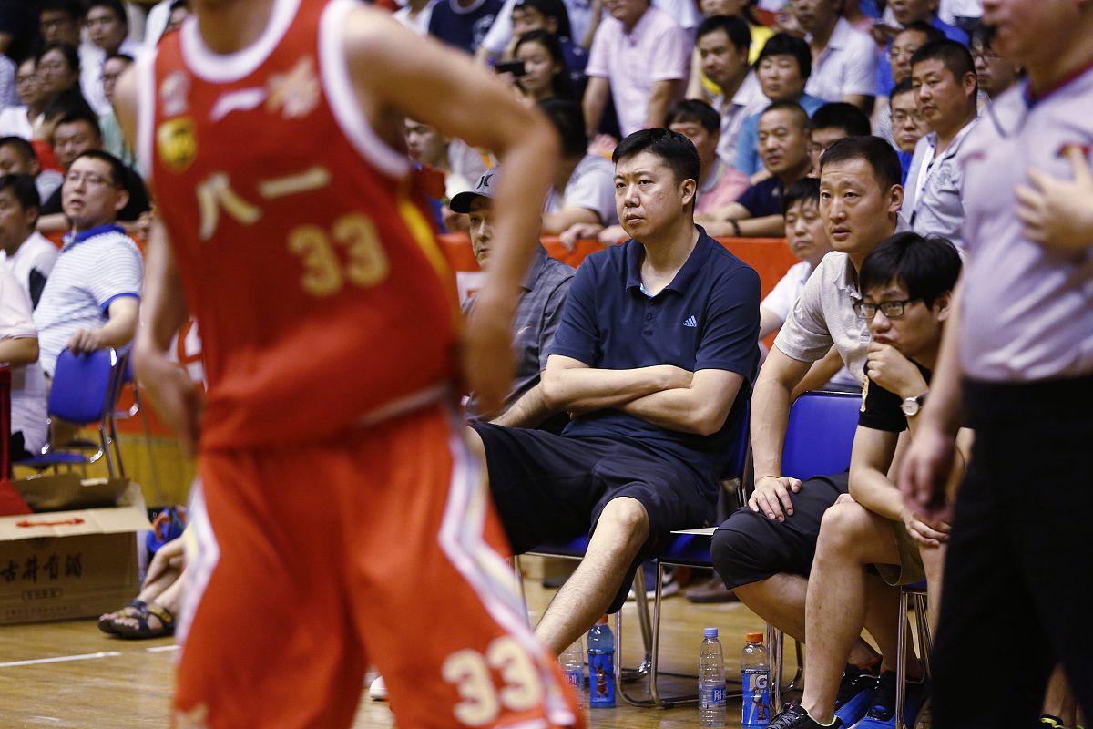 体育界佳话传颂：球员们奋力拼搏展现风采