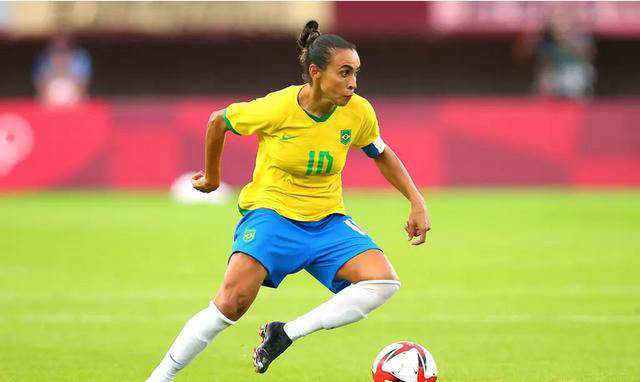 巴西女足遭遇德国逆转，无缘进入八强！
