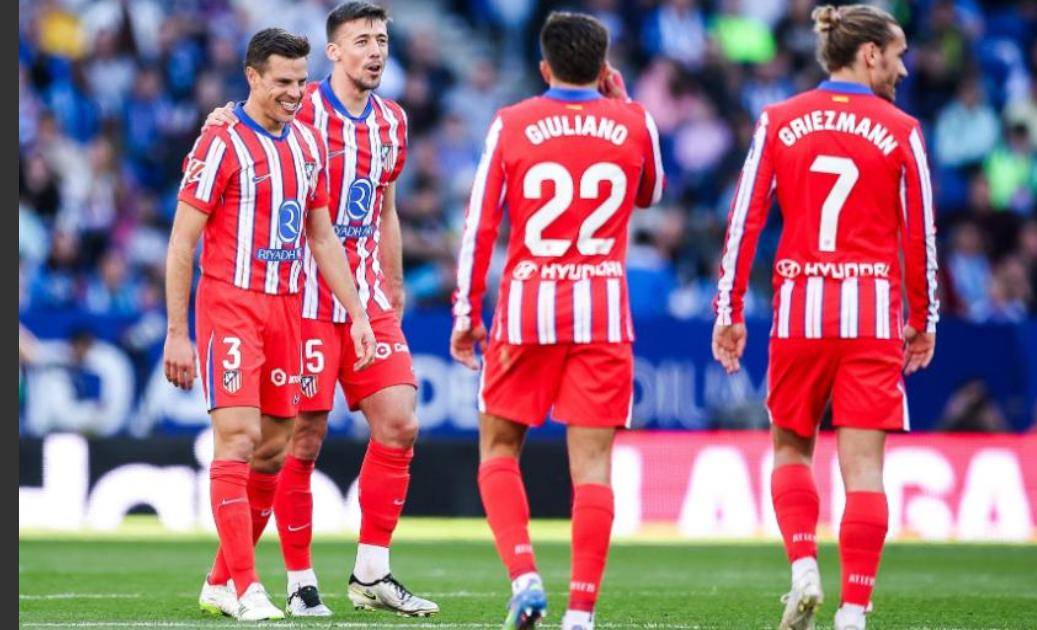 包含广岛三箭意外失利，让争冠局势更加激烈的词条