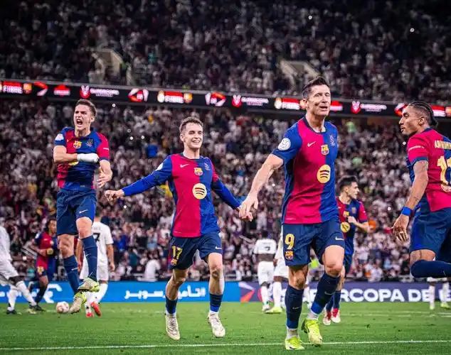 巴萨中场协作默契,助球队战胜对手的简单介绍 巴萨中场协作默契,助球队战胜对手的简单介绍