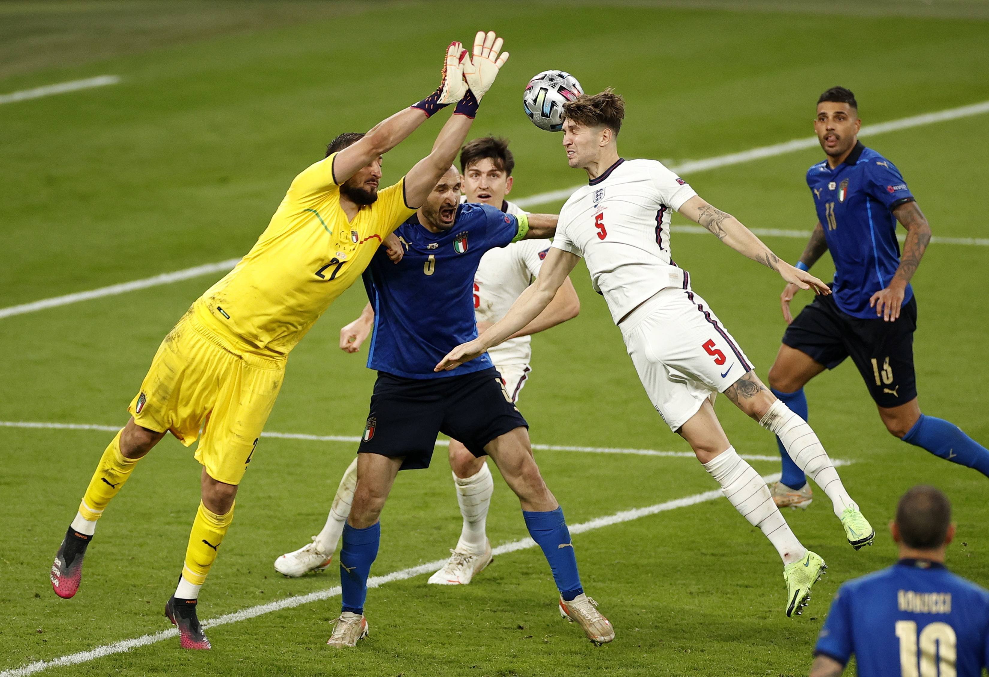 欧洲杯决赛将在卡塔尔举行方案获批 欧洲杯决赛将在卡塔尔举行方案获批