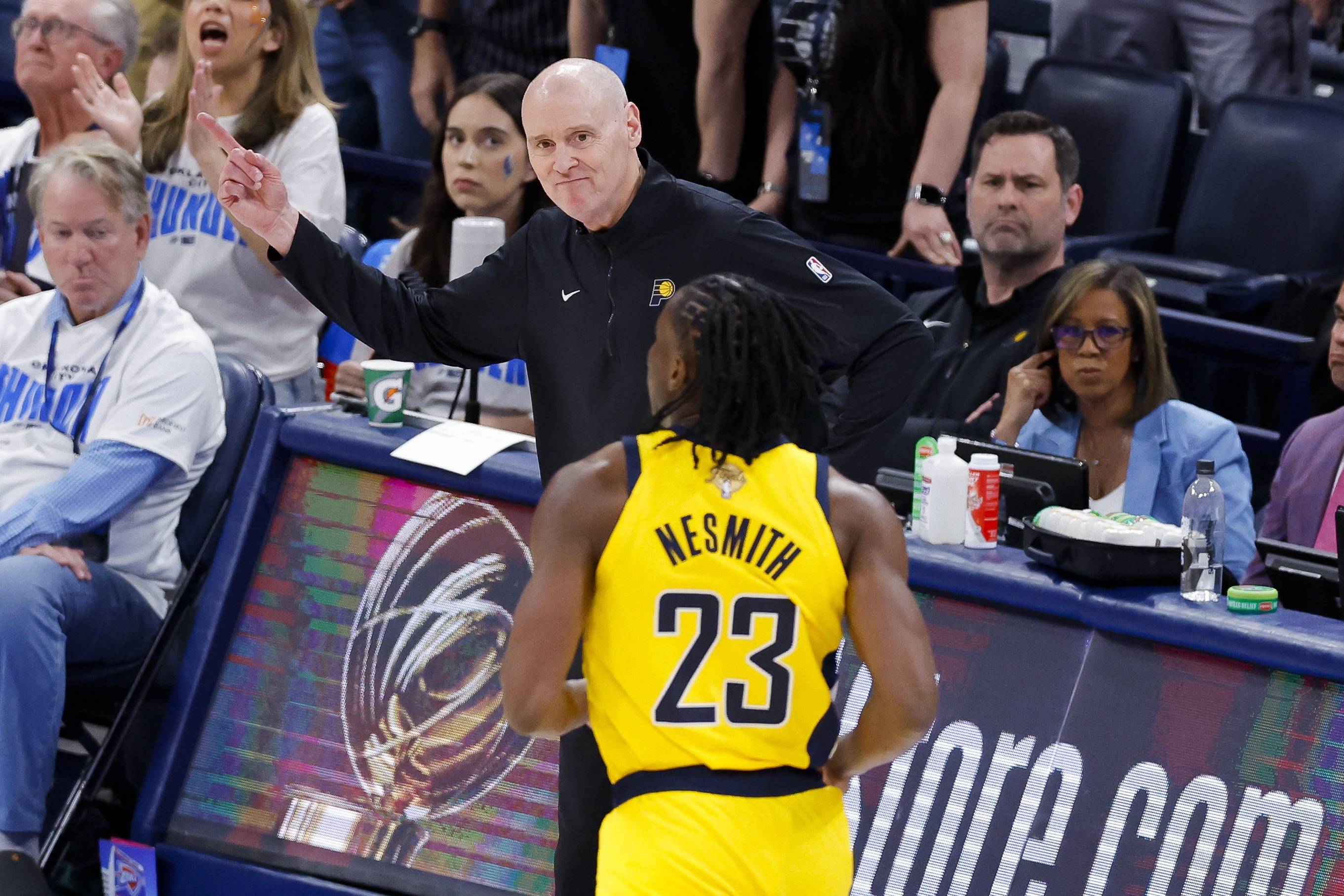 步行者队大获良好表现,实力卓越 步行者队大获良好表现,实力卓越