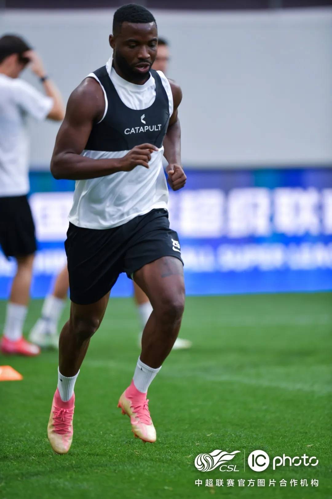 世俱杯参赛资格-关于马赛球队教练调整战术,争取胜利的信息