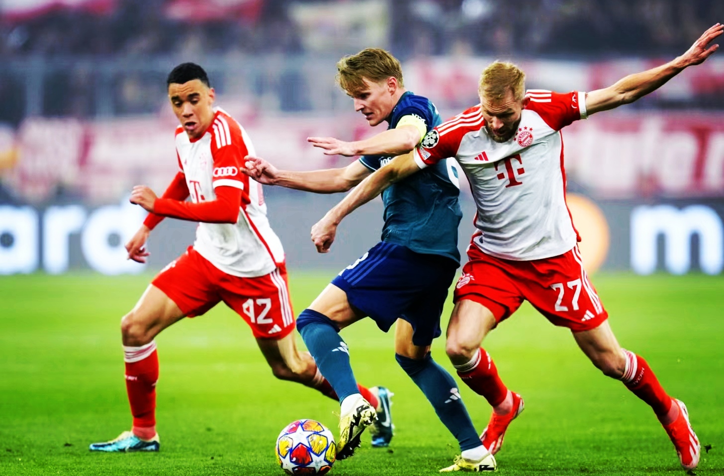 拜仁慕尼黑碾压对手,锁定八强席位的简单介绍 拜仁慕尼黑碾压对手,锁定八强席位的简单介绍