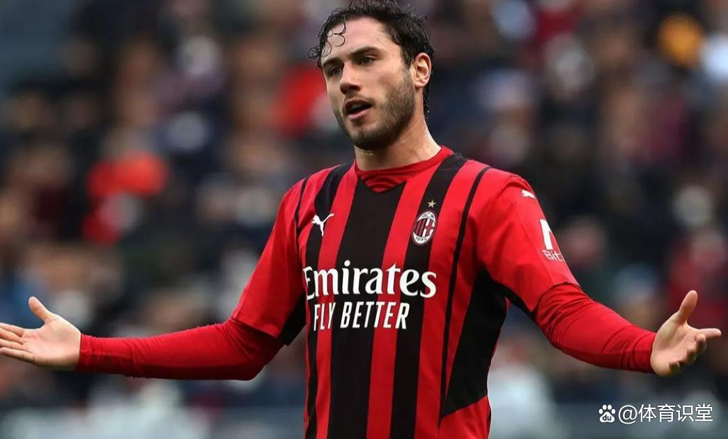 AC米兰青训培养出新天才,球迷期待未来 AC米兰青训培养出新天才,球迷期待未来