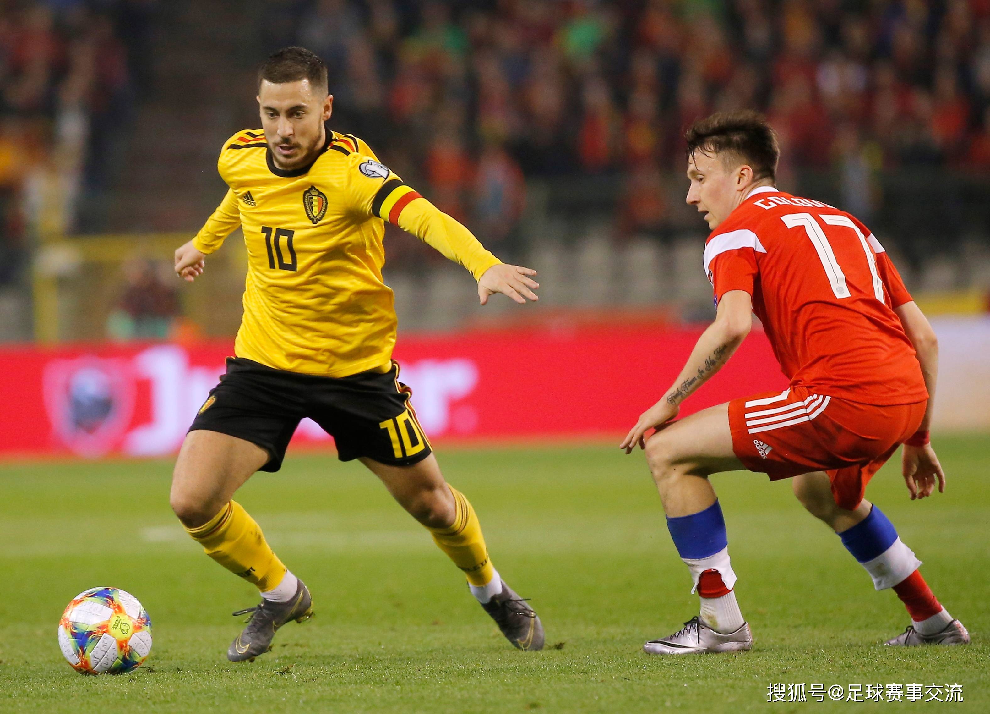 激情碰撞！足球比赛成为话题