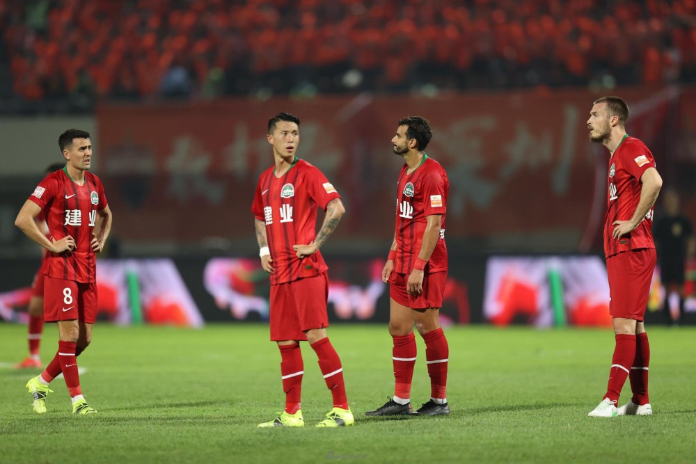 世俱杯直播-河南嵩山主场战平,继续保级之路