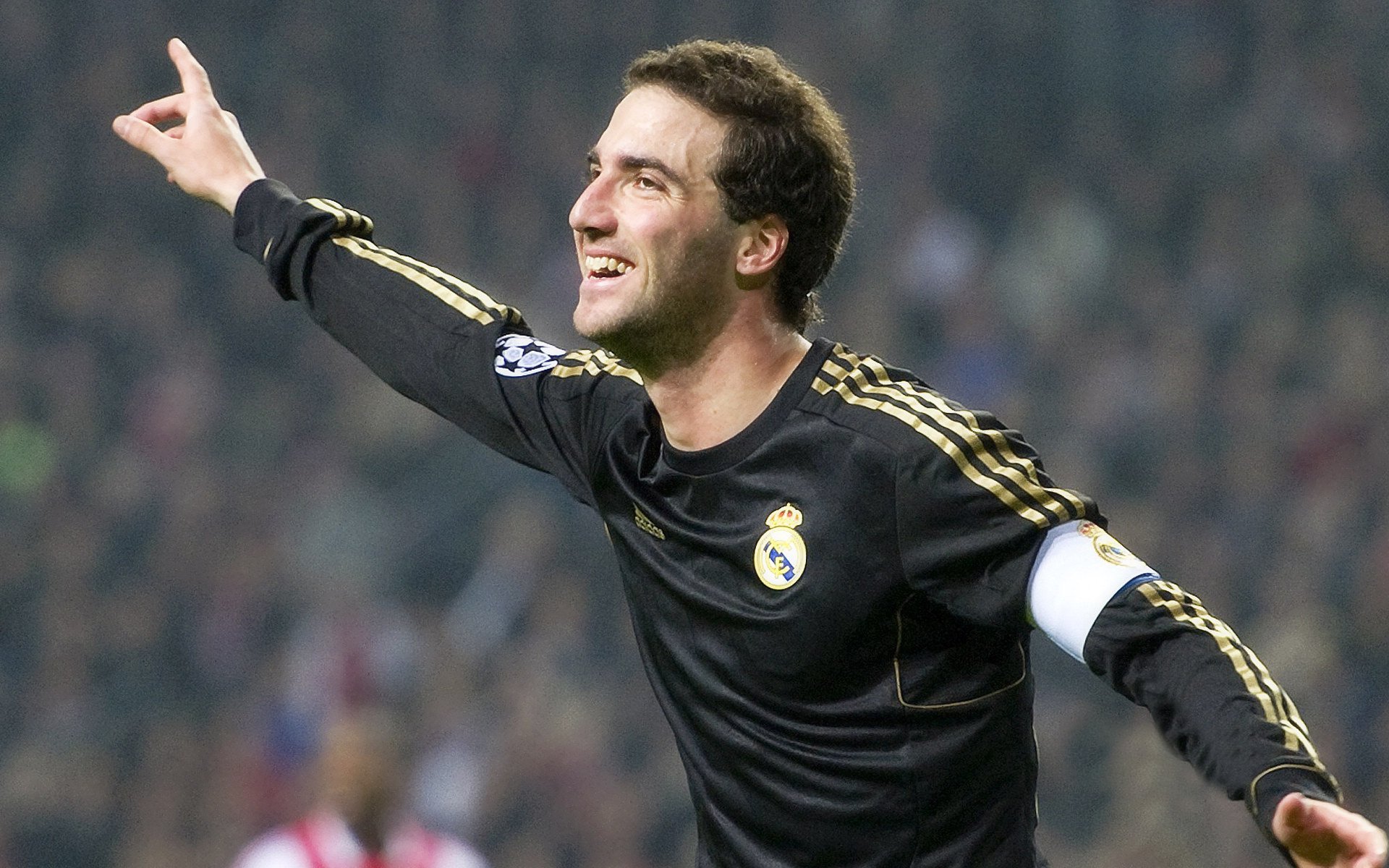 世俱杯赛程-绝境·信念·永恒，上海滩那场被时光镌刻的乒乓逆转